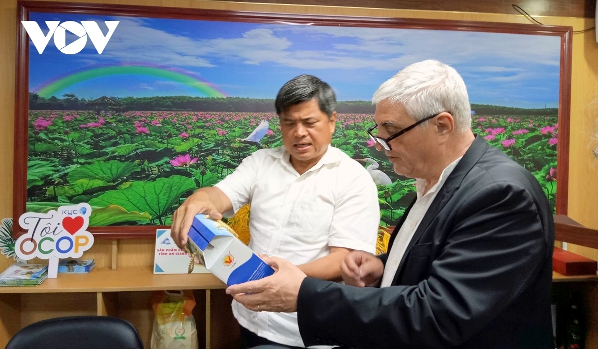 Vietnamese five-star OCOP products on show at European Craft Fair